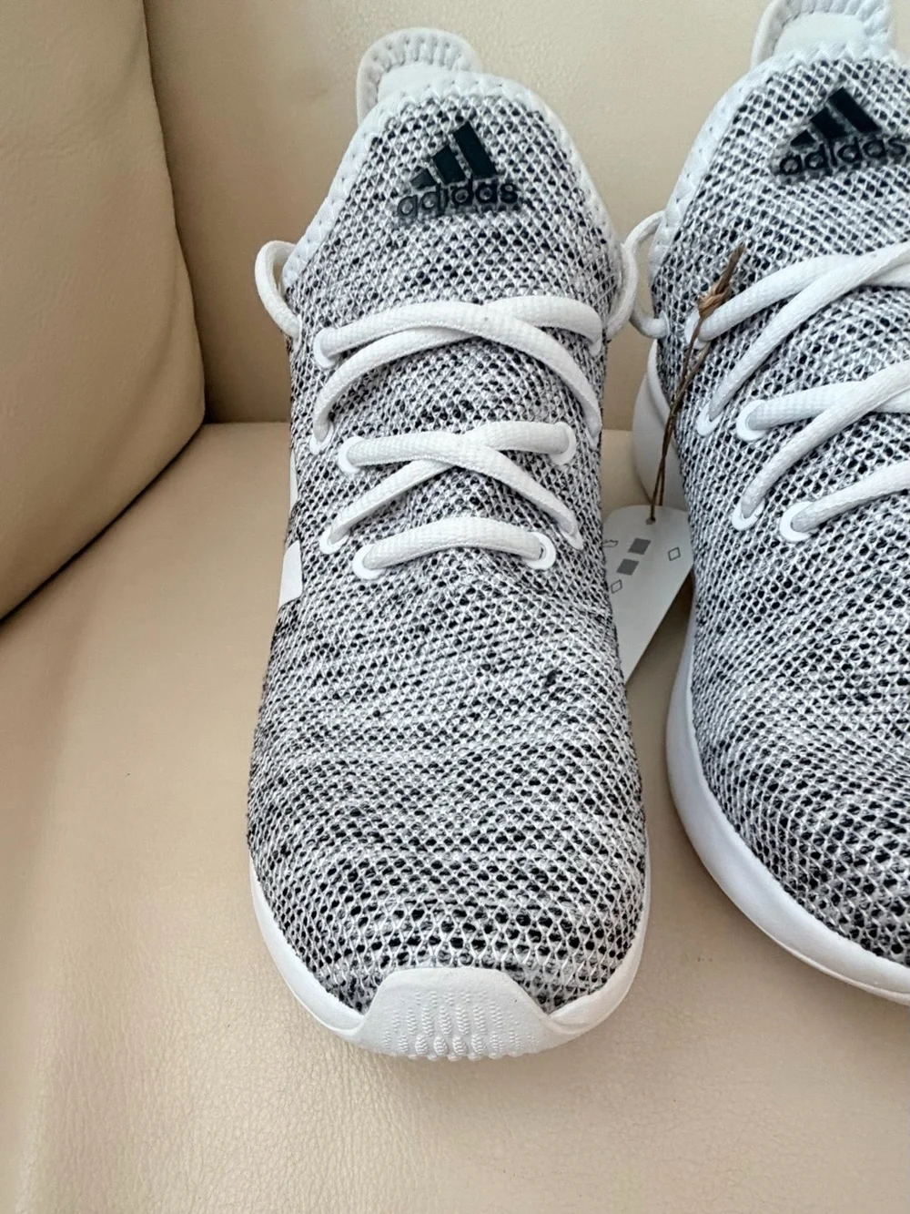 Adidas Cloudfoam Pure SPW Women Shoes Size 9 Grey White Running Sneakers IF3393